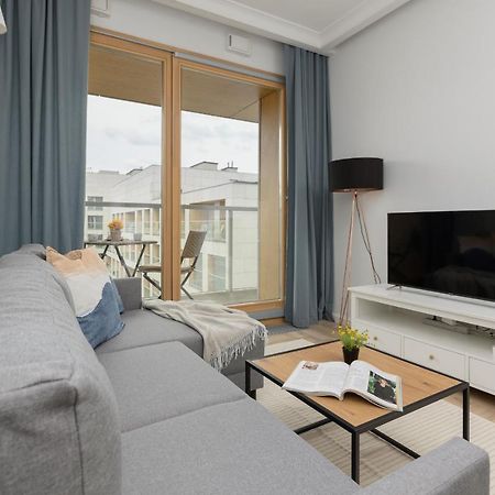 Stylish Apartment Kolejowa & Parking & Balcony By Noclegi Renters Varşovia Exterior foto