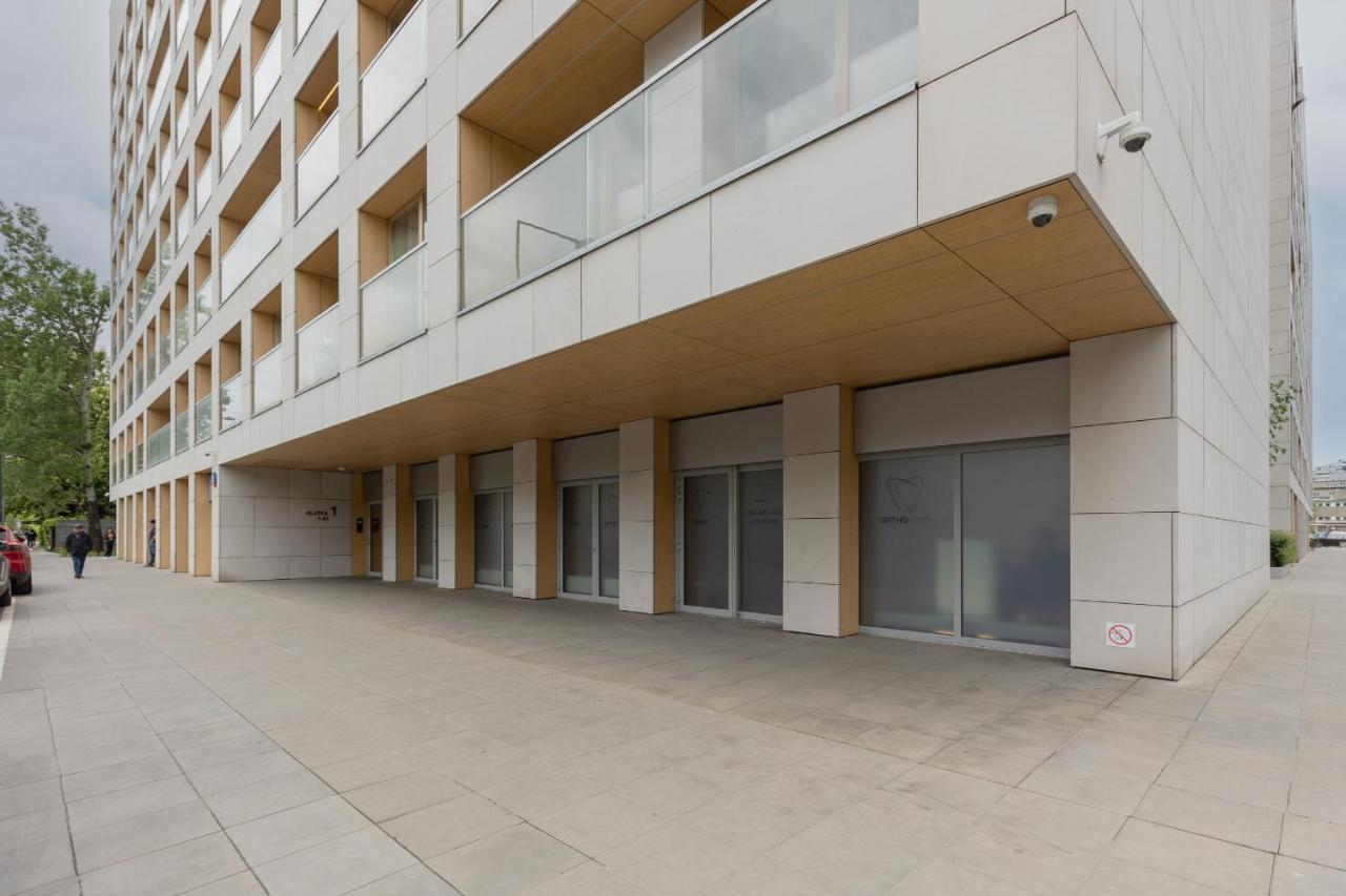 Stylish Apartment Kolejowa & Parking & Balcony By Noclegi Renters Varşovia Exterior foto